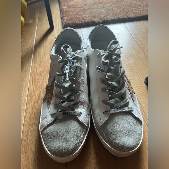 Golden goose sneakers, worn twice! - Picture 3 of 8
